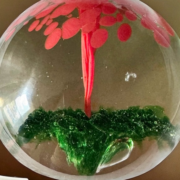 Vintage Abstract Art Glass Paperweight Handmade - Picture 5 of 6